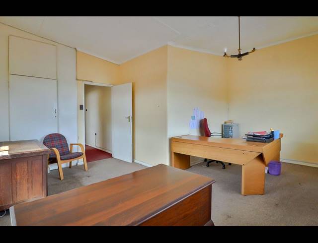 1,501M² OFFICE FOR SALE IN PIETERMARITZBURG CENTRAL